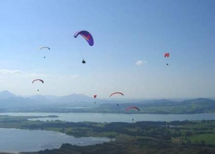 Gleitschirmfliegen richtig lernen - da wo die Berge sind