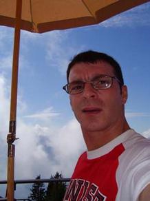 Wir suchen für Tschechischer Jaroslav eine netter ehrlicher Traumpartnerin Frau