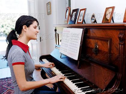MUSIKSCHULE MÜLHEIM/RUHR AKTIENSTR. 149 KLAVIERUNTERRICHT GESANGSUNTERRICHT