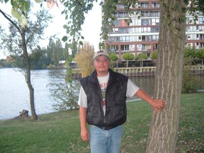 Freizeitpartnerin gesucht