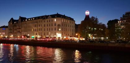 Maßgeschneiderte Thementouren durch Berlin und Brandenburg- Luft- Land- Wasser-