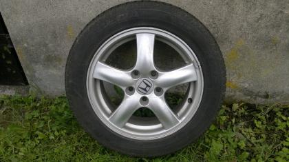 4 Komplett-Räder M S auf Alu-Felge