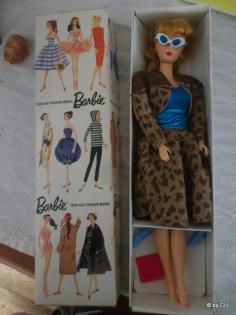 Barbie Teenage Fashion Model with Pedestal Stock No. 850 BLOND